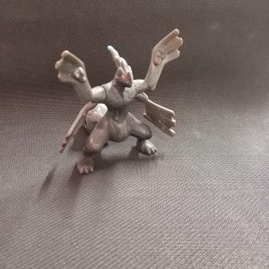 Figurine pokemon zekrom 2011