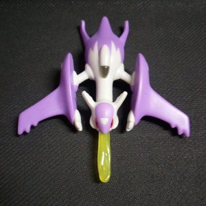 Figurine Pokémon Latias Macdonald